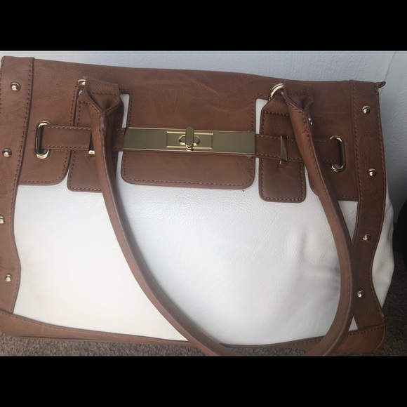 Ivory, tan and gold handbag - Picture 6 of 8